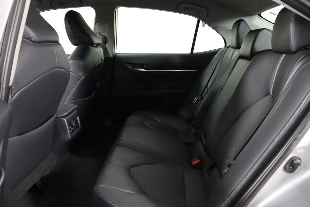 Used 2024 Toyota Camry XSE FWD image 17