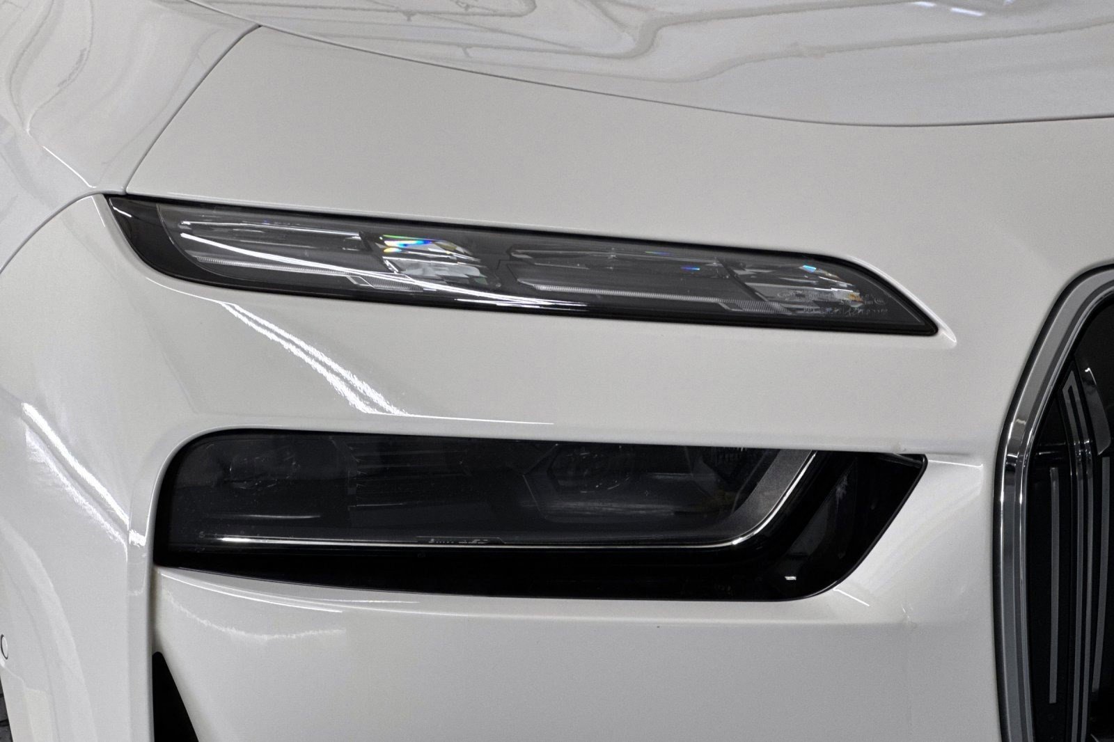 Certified 2023 BMW i7 xDrive60 w/ Executive Package 2 AWD/4WD image 10