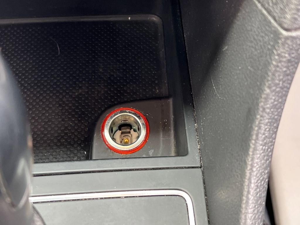 Used 2013 Volkswagen Passat 2.5 S image 20