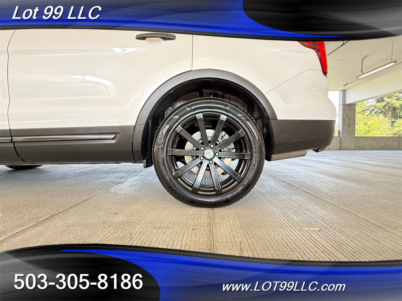 Used 2016 Ford Explorer Sport w/ Equipment Group 401A AWD/4WD image 27