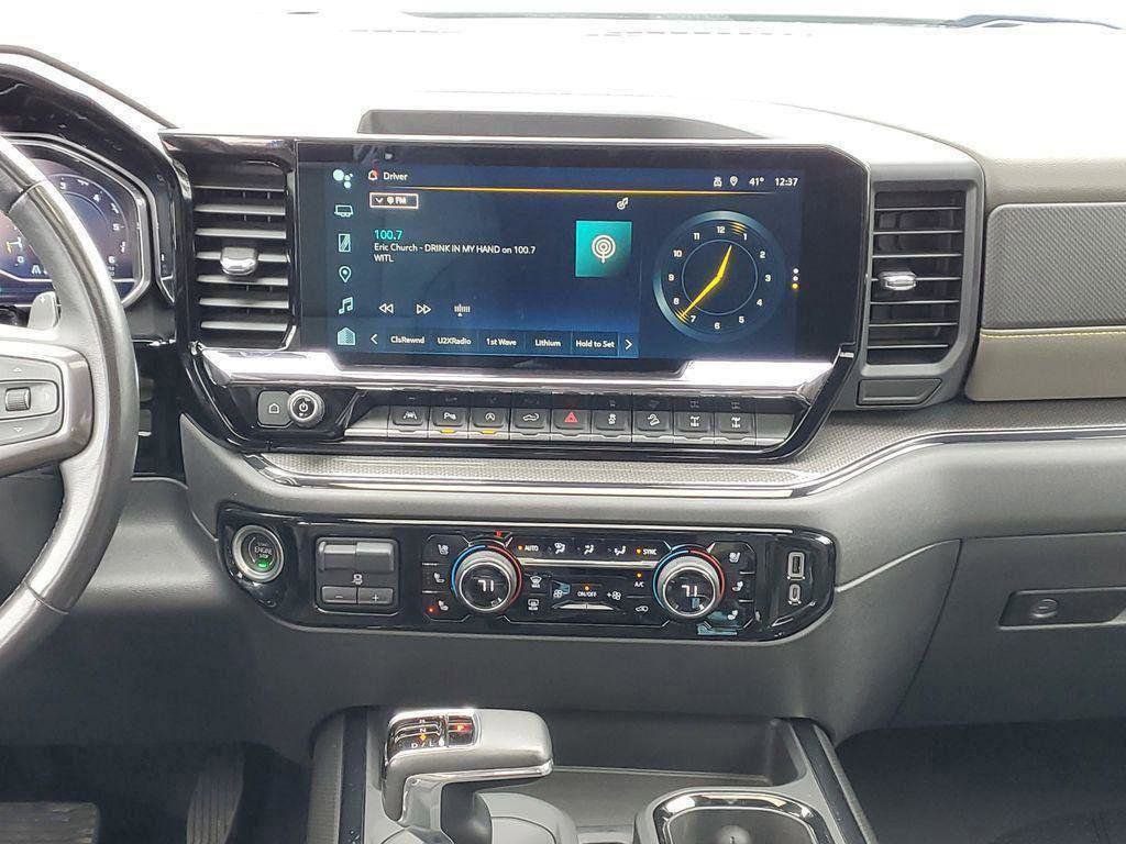 Certified 2022 Chevrolet Silverado 1500 ZR2 w/ Technology Package AWD/4WD image 28