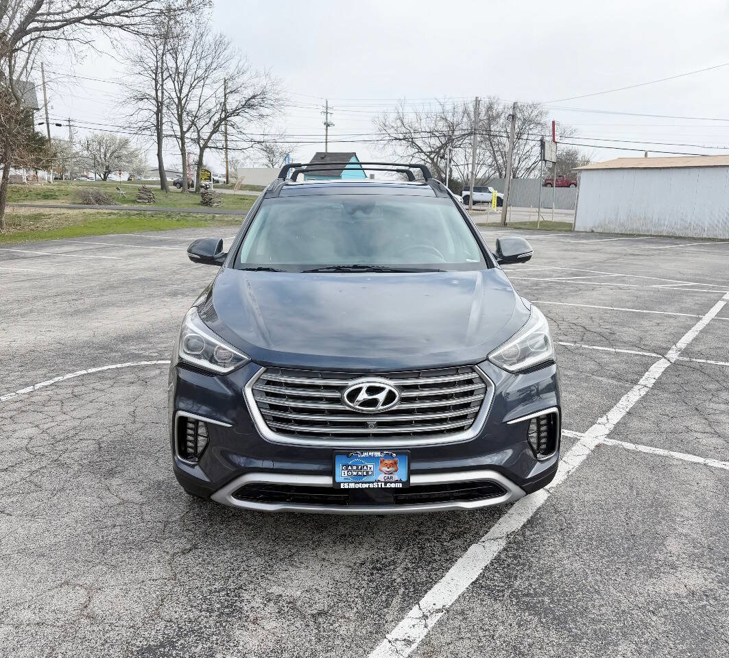 Used 2017 Hyundai Santa Fe SE Ultimate 4dr SUV w/ SE Ultimate Tech Package 03 image 2