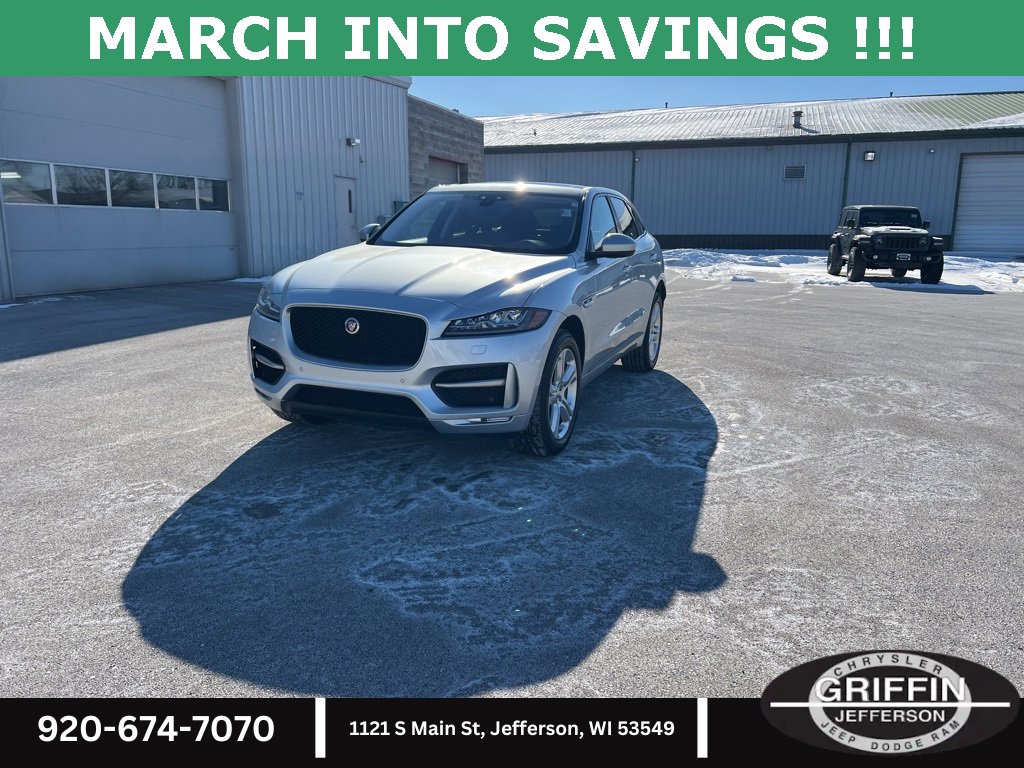 Used 2017 Jaguar F-PACE R-Sport image 3