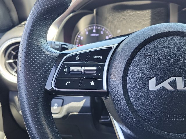 Used 2022 Kia Forte GT-Line w/ GT-Line Technology Package FWD image 7