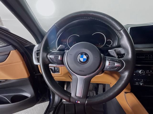 Used 2019 BMW X6 xDrive35i w/ M Sport Package AWD/4WD image 12
