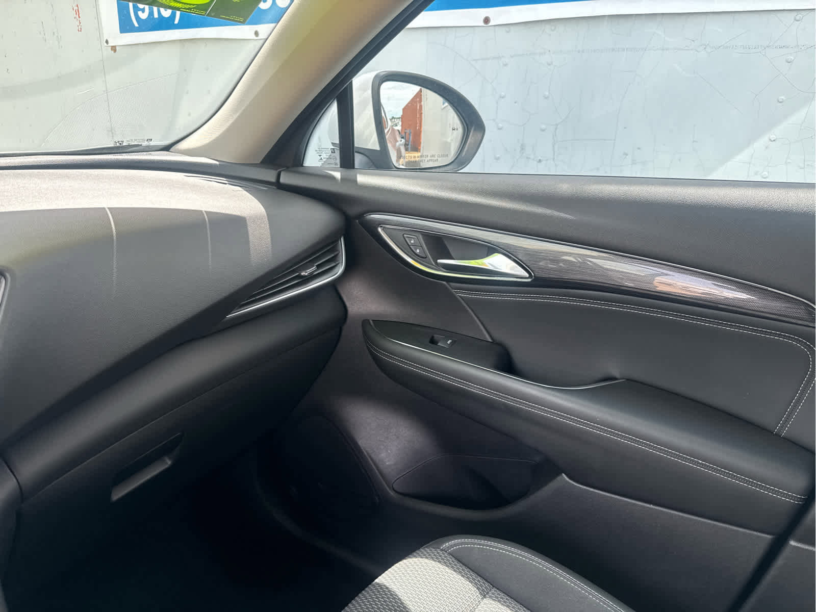 Certified 2022 Buick Envision Preferred image 29