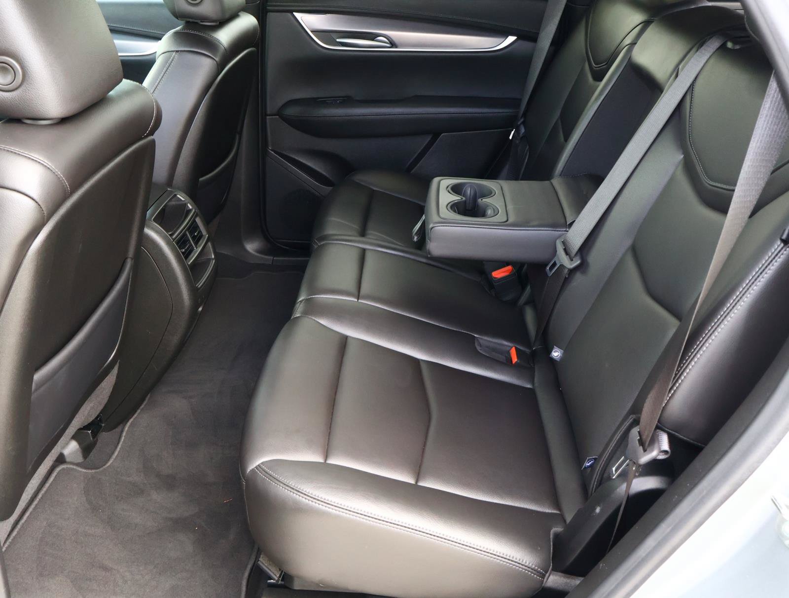 Used 2024 Cadillac XT5 Luxury FWD image 24