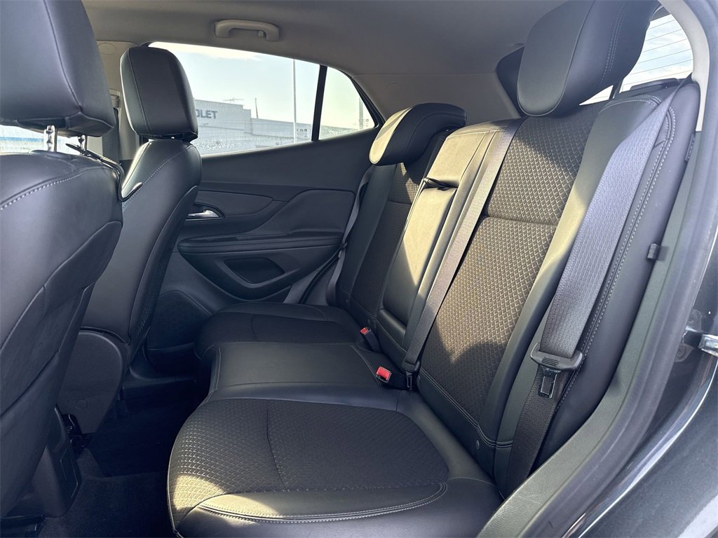 Used 2018 Buick Encore Preferred image 24