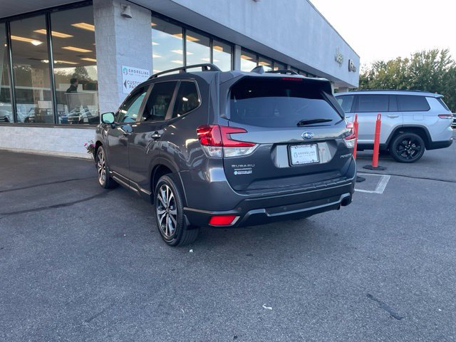 Used 2023 Subaru Forester Limited AWD/4WD image 7