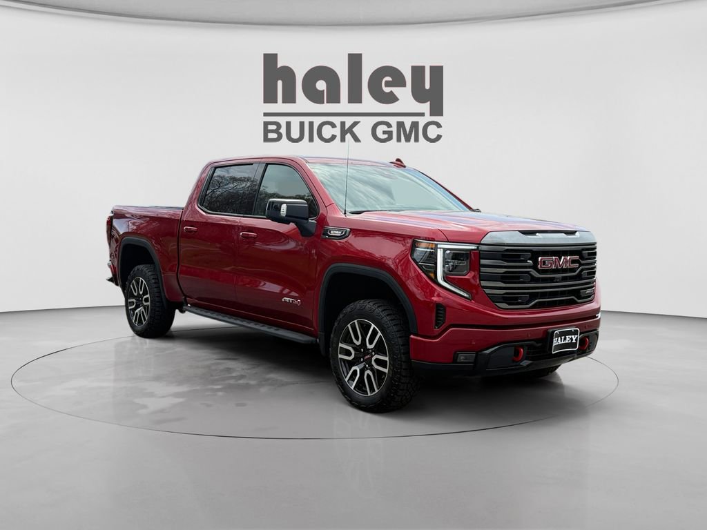 Used 2024 GMC Sierra 1500 AT4 w/ Technology Package AWD/4WD image 7