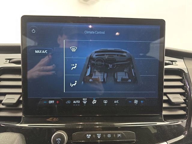 Used 2024 Ford Transit 350 XLT image 29