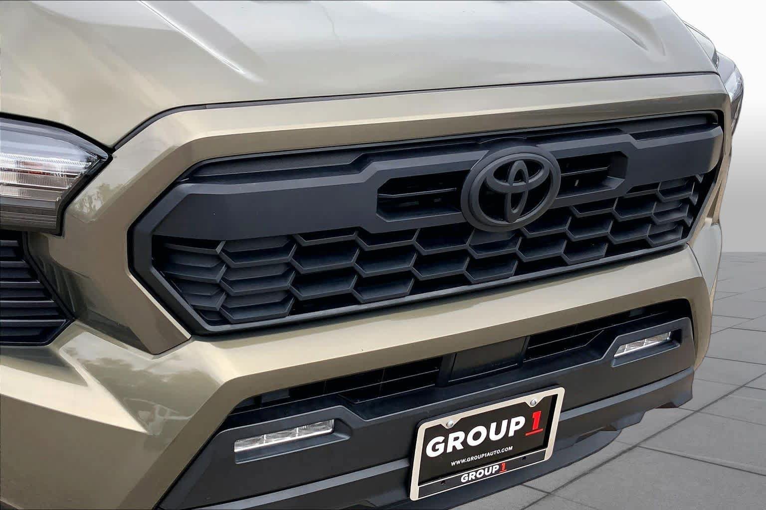 Used 2024 Toyota Tacoma TRD Sport RWD image 29