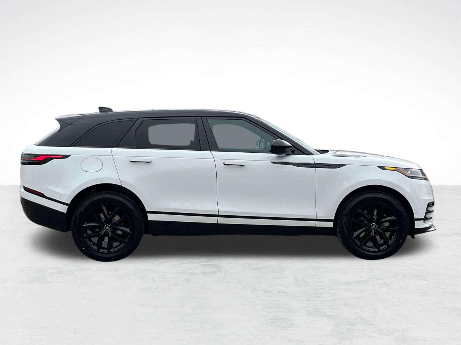 Used 2026 Land Rover Range Rover Velar Dynamic SE AWD/4WD image 8