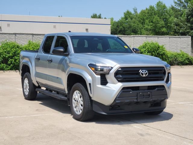 Used 2024 Toyota Tacoma SR RWD image 4