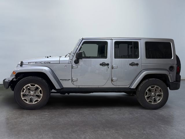 Used 2015 Jeep Wrangler Unlimited Rubicon w/ Connectivity Group image 2
