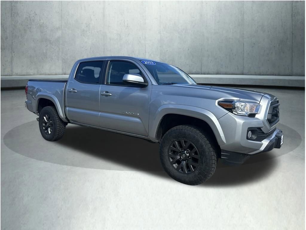Used 2023 Toyota Tacoma SR5 AWD/4WD image 9