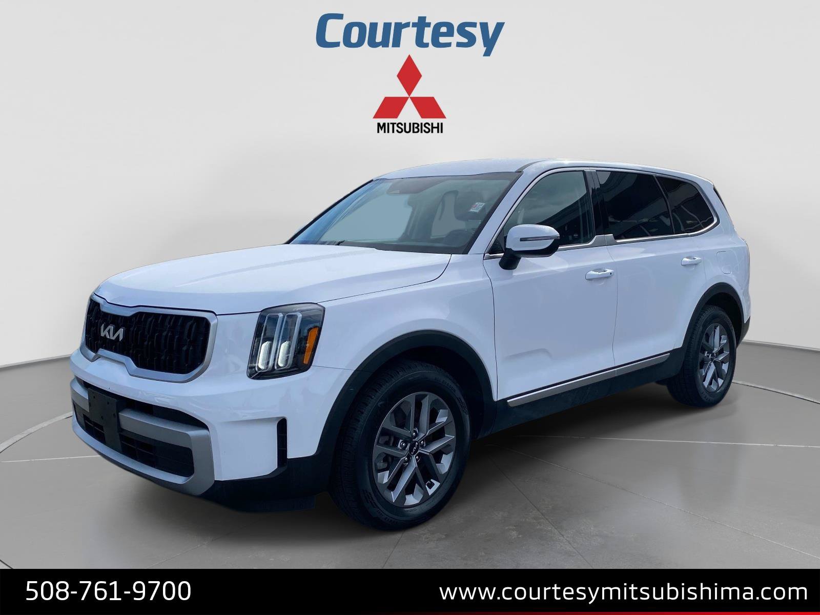 Used 2023 Kia Telluride LX