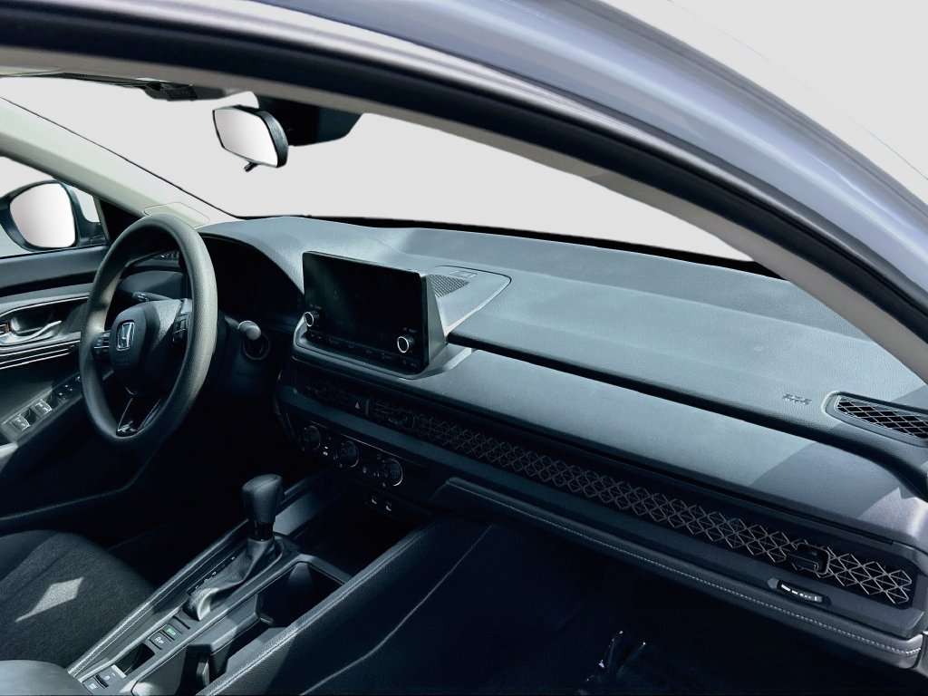 Certified 2025 Honda Accord LX image 25