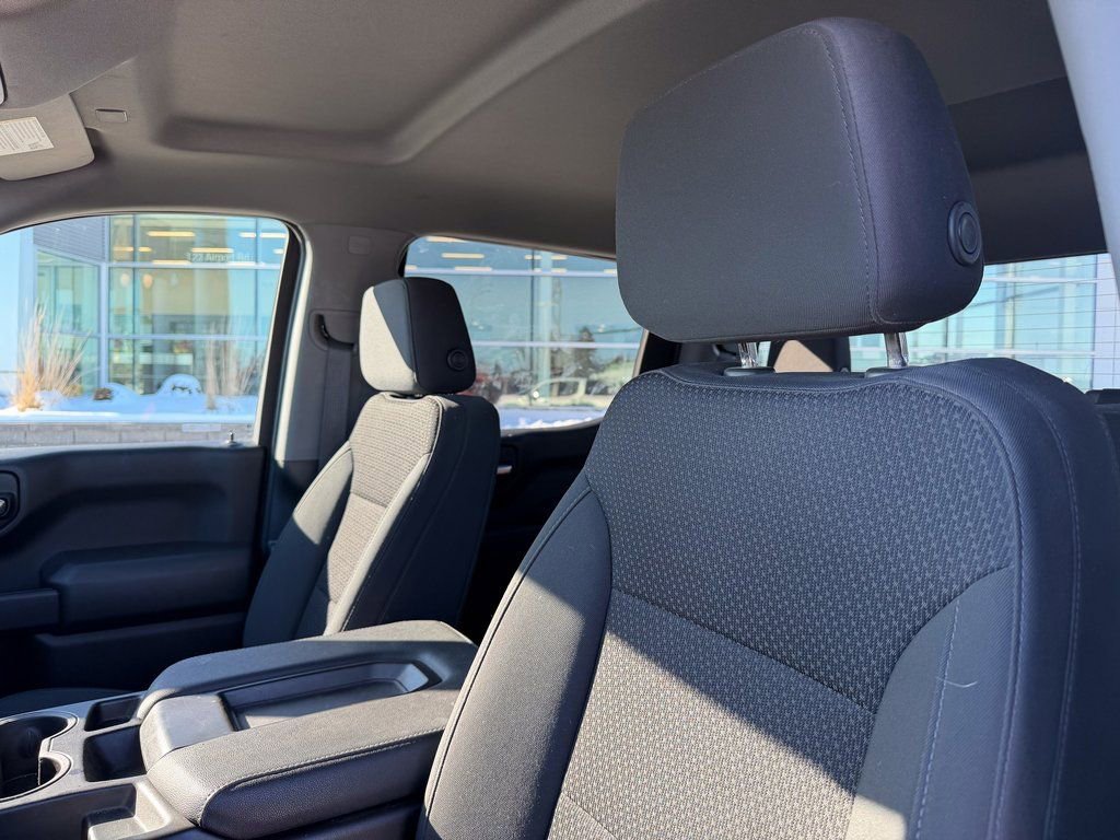 Used 2021 Chevrolet Silverado 1500 Custom Trail Boss w/ Safety Confidence Package image 10