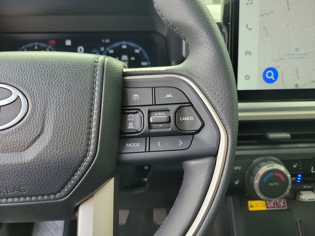 Used 2025 Toyota 4Runner TRD Off-Road Premium image 25