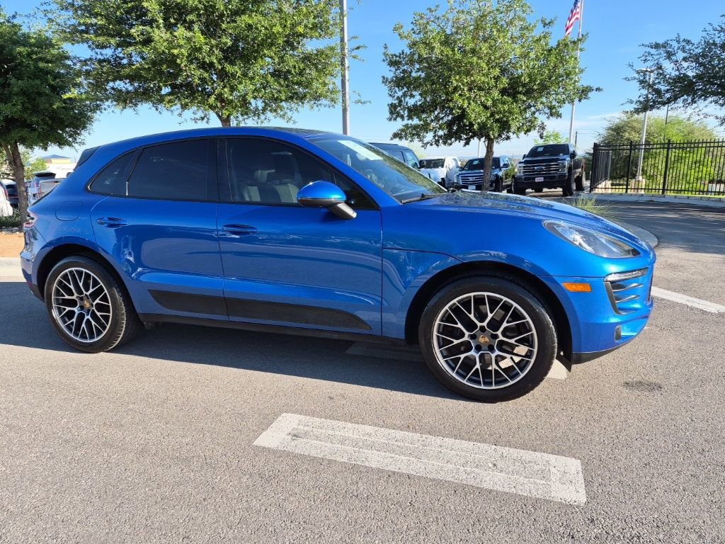 Used 2018 Porsche Macan Sport Edition image 12