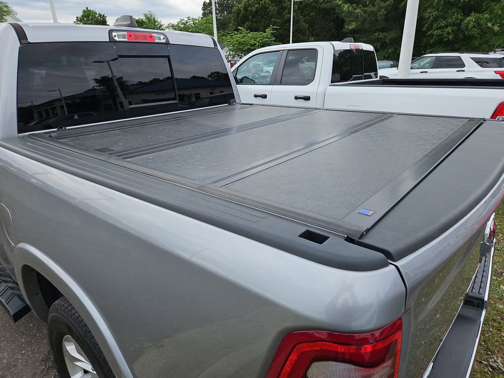 Used 2022 RAM 1500 Laramie AWD/4WD image 10