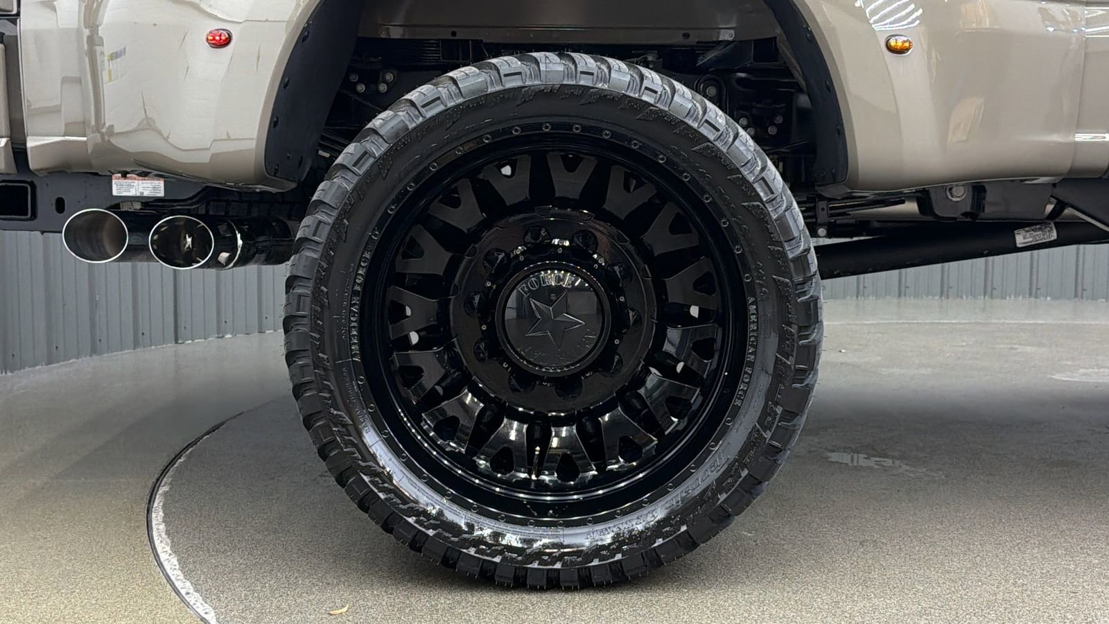 Used 2026 Ford F450 Platinum w/ Platinum Plus Package image 11