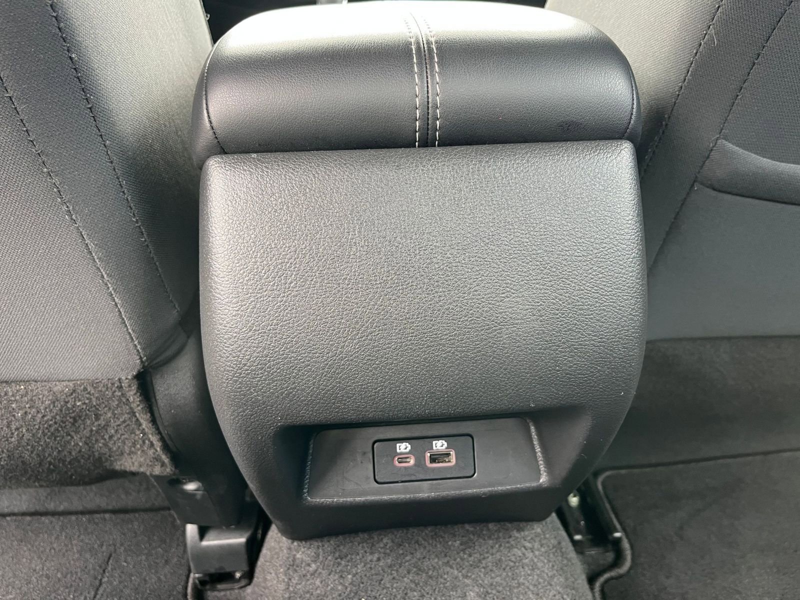 Used 2025 Nissan Altima 2.5 SV image 23