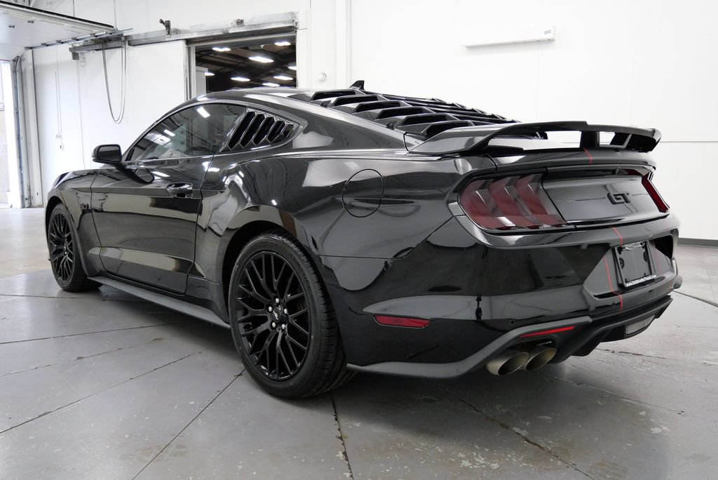 Used 2022 Ford Mustang GT Premium w/ GT Performance Package RWD image 5