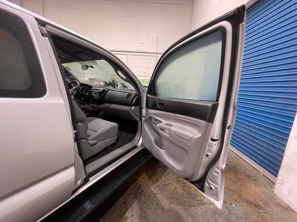 Used 2012 Toyota Tacoma 4x4 Access Cab w/ Convenience Pkg image 22