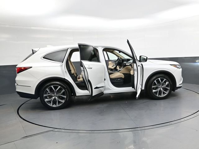 Used 2023 Acura MDX Technology image 41
