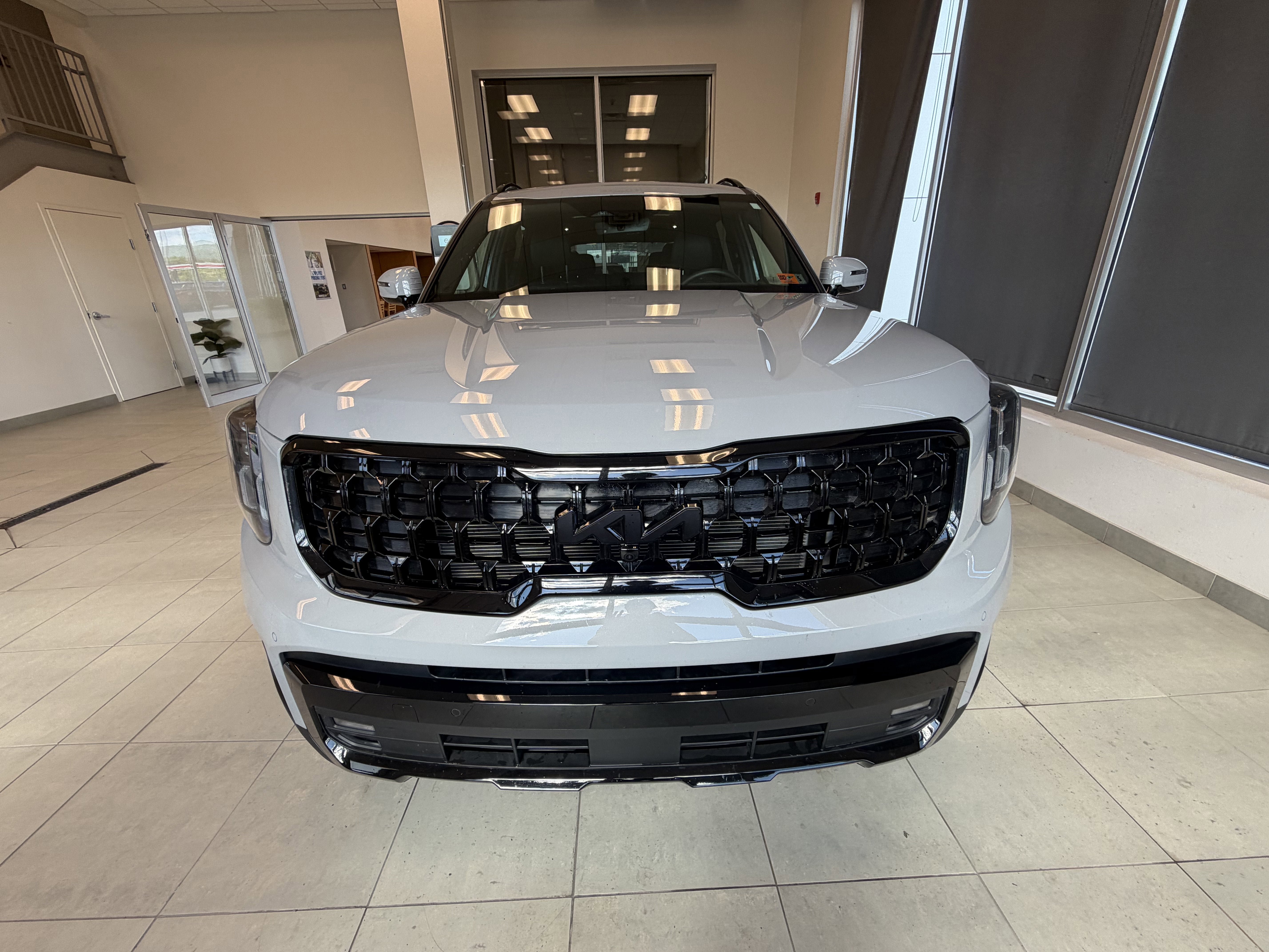 Used 2025 Kia Telluride SX X-Line AWD/4WD image 5