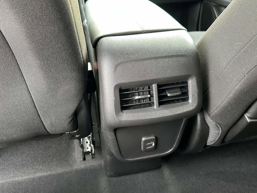 Certified 2023 GMC Terrain SLE w/ Driver Convenience Package image 13