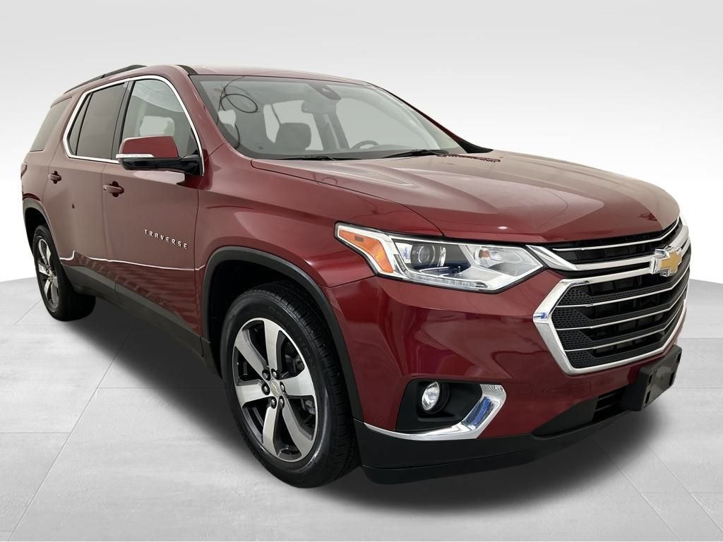 Used 2020 Chevrolet Traverse LT w/ LT Premium Package image 7