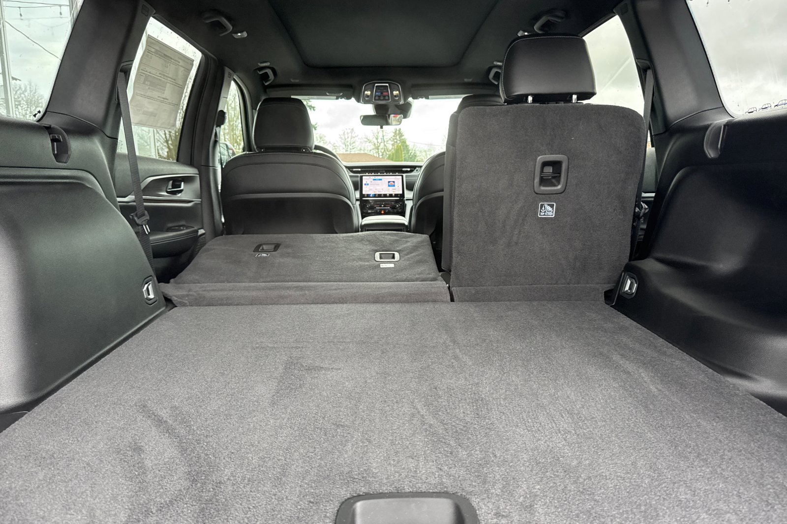 New 2025 Jeep Grand Cherokee Limited w/ Trailer Tow Package image 13