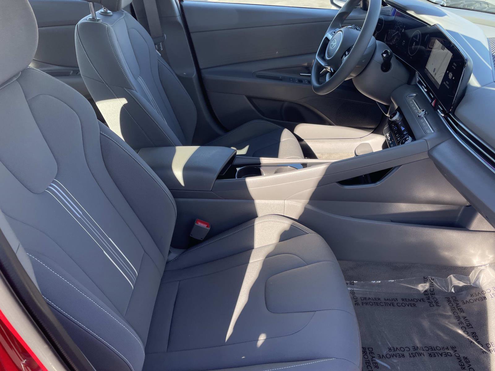 Certified 2024 Hyundai Elantra Blue image 27