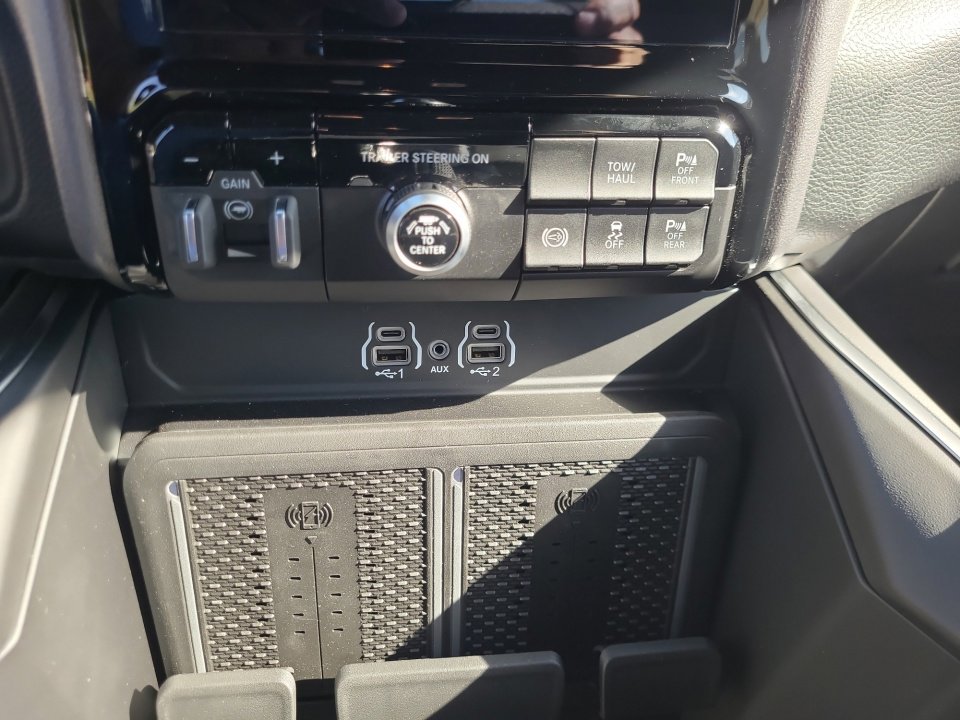 New 2025 RAM 2500 Big Horn image 34