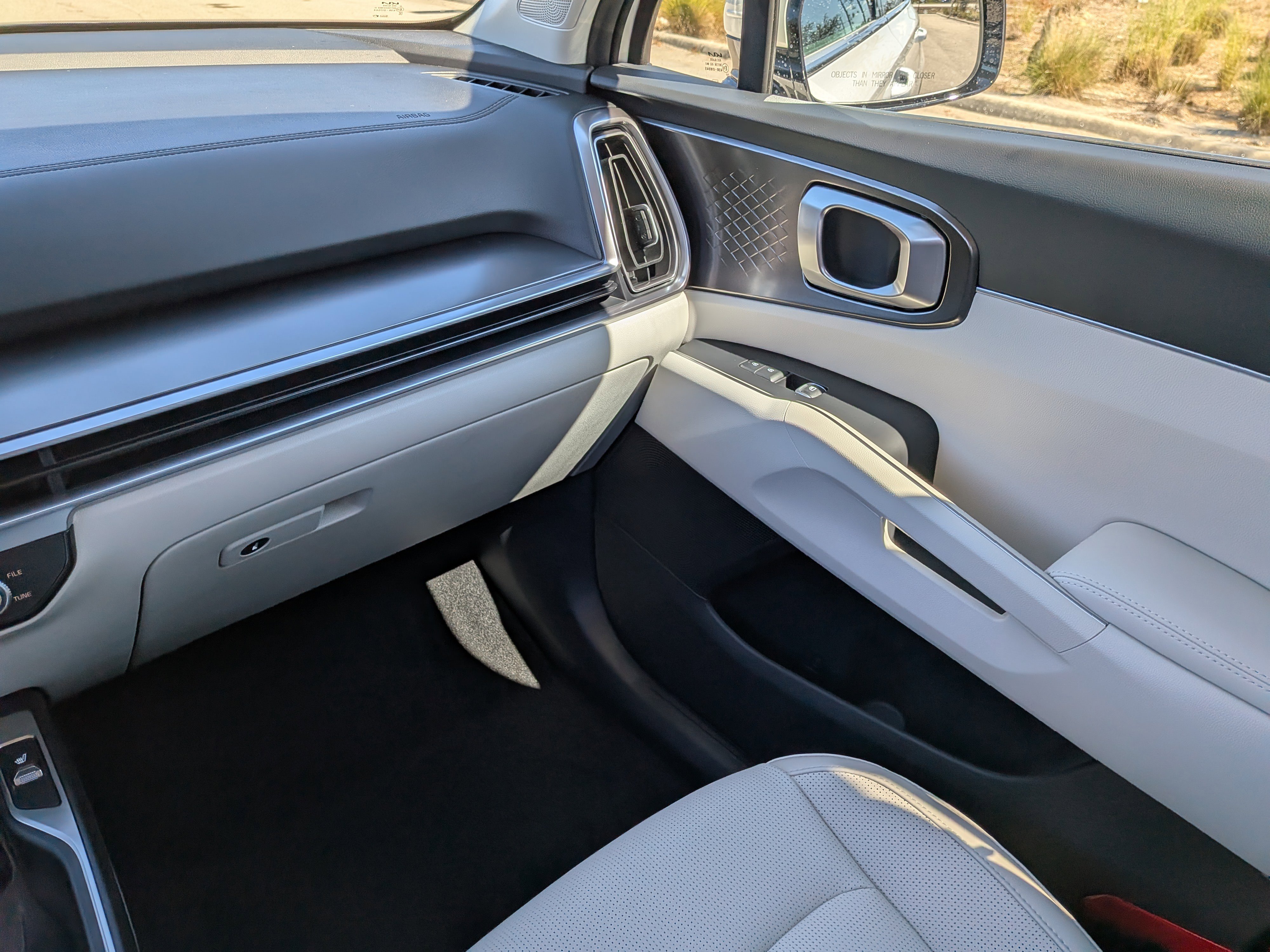 New 2026 Kia Sorento EX FWD image 23