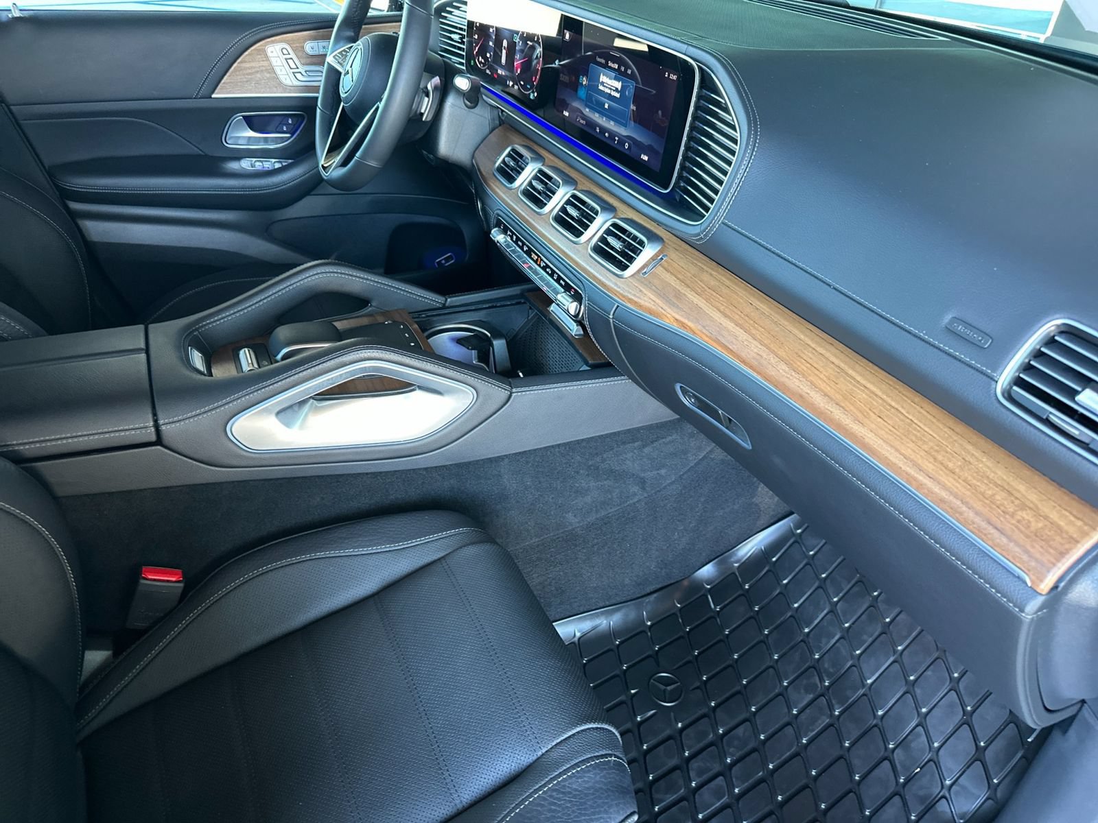 Certified 2025 Mercedes-Benz GLE 580 4MATIC image 18