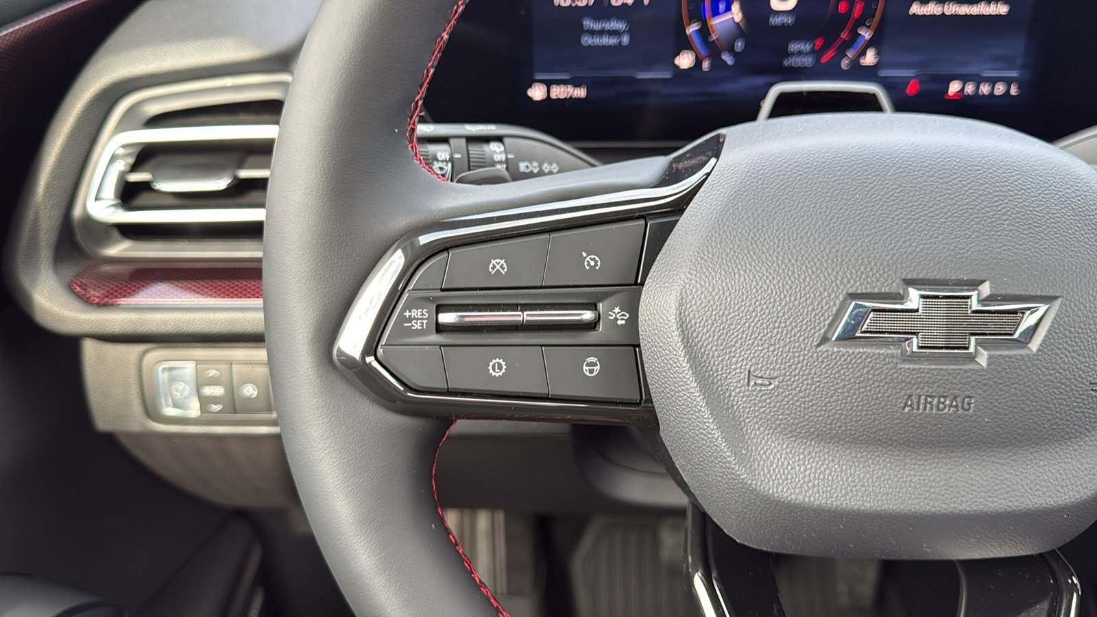 New 2026 Chevrolet Traverse RS image 19