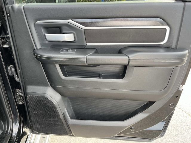 Used 2024 RAM 2500 Big Horn AWD/4WD image 18