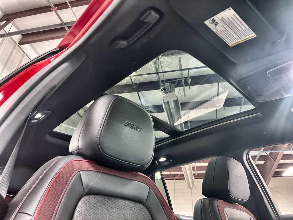Used 2025 Chevrolet Equinox RS w/ Safety and Technology Package AWD/4WD image 29