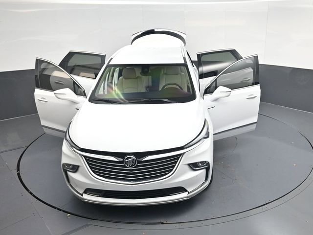 Used 2024 Buick Enclave Essence w/ Technology Package image 59