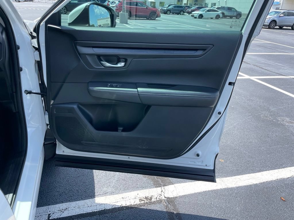 Certified 2025 Honda CR-V LX image 29