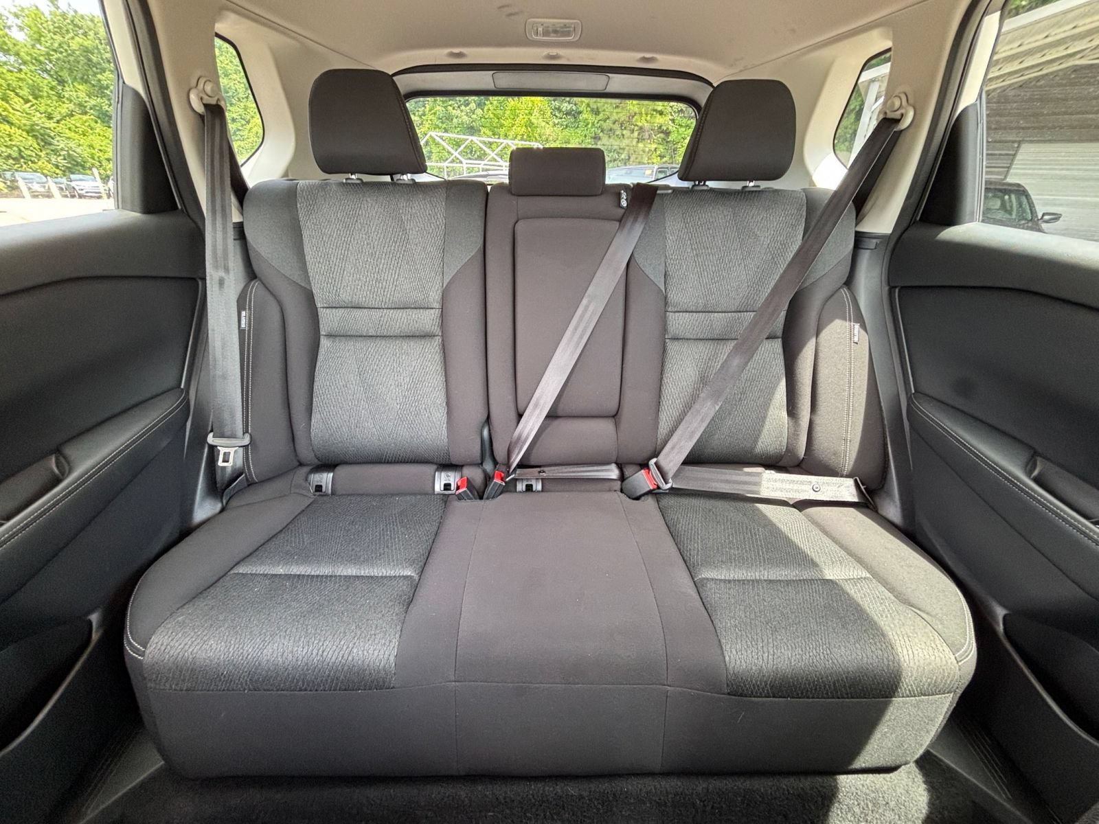 Used 2025 Nissan Rogue SV FWD image 35