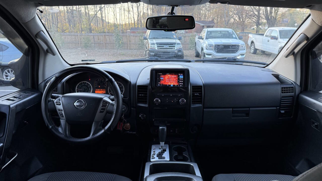 Used 2014 Nissan Titan SV w/ SV Value Truck Package AWD/4WD image 20