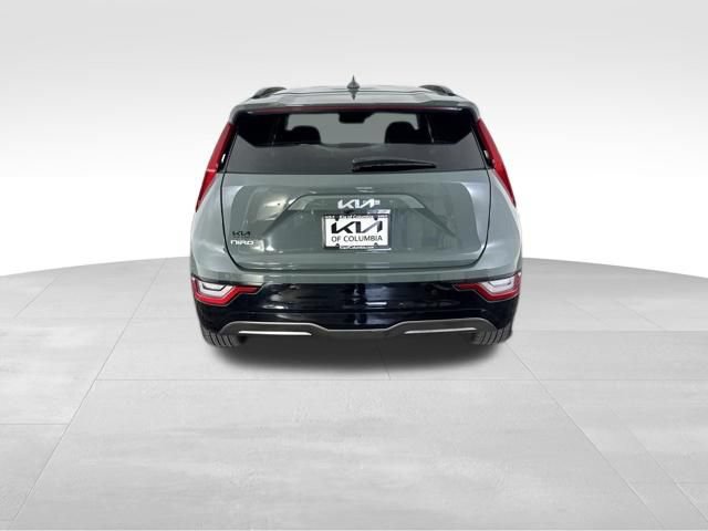 Certified 2023 Kia Niro Wave w/ Wave Preserve Package FWD image 8