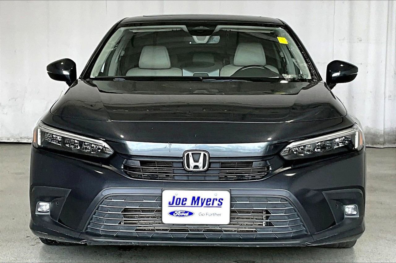 Used 2024 Honda Civic Touring image 3