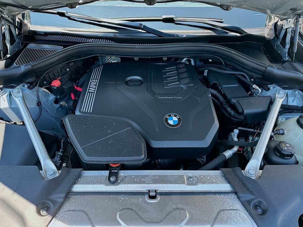 Used 2024 BMW X4 xDrive30i w/ Premium Package AWD/4WD image 32