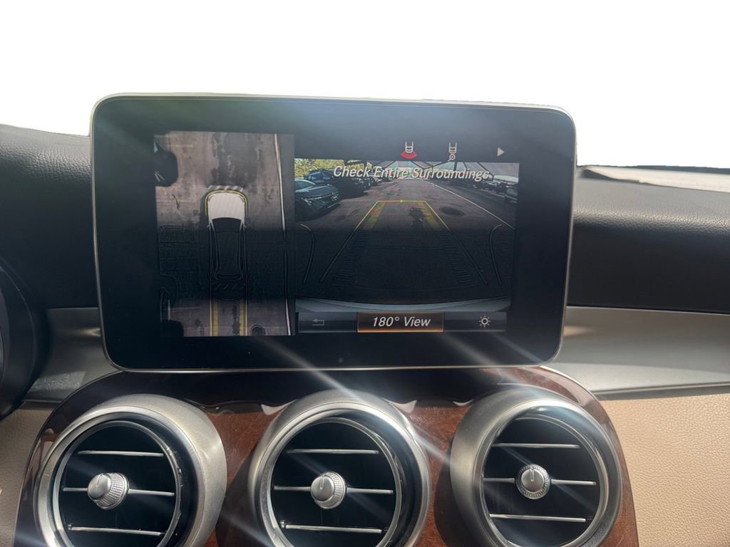Used 2018 Mercedes-Benz GLC 300 image 28